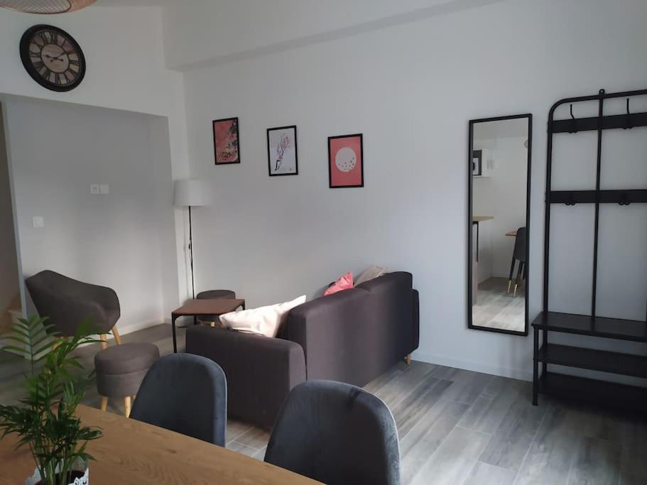 Le Petit Pied A Terre Du Luberon Apartment Merindol Bagian luar foto